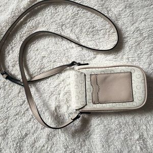 Guess crossbody phone bag